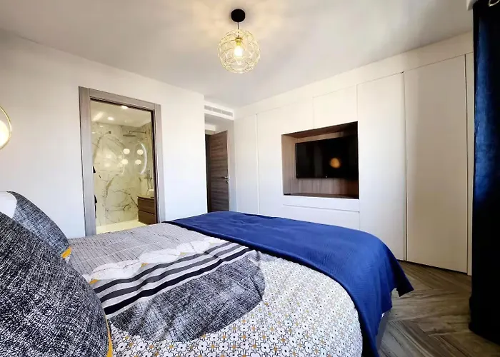 Apartmán Le Guillabert - T4 En Plein Centre Antibes
