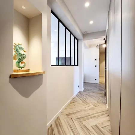 Le Guillabert - T4 En Plein Centre Daire Antibes