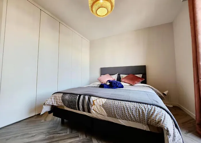 Le Guillabert - T4 En Plein Centre Apartment